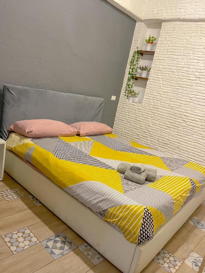 Giusino Home - Centro Storico ปาแลร์โม ภายนอก รูปภาพ